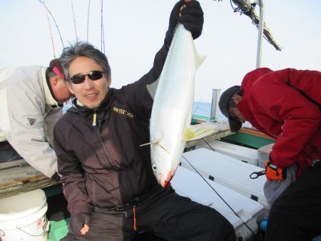 真祐丸 (しんゆうまる) 釣果