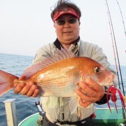 真祐丸 (しんゆうまる) 釣果