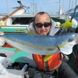 真祐丸 （しんゆうまる） 釣果