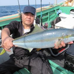 真祐丸 （しんゆうまる） 釣果