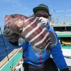 真祐丸 （しんゆうまる） 釣果