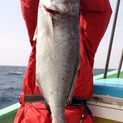 康仁丸・ジギング釣り果