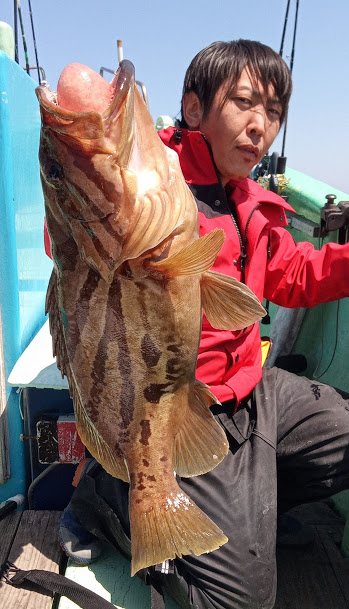 康仁丸・ジギング釣り果