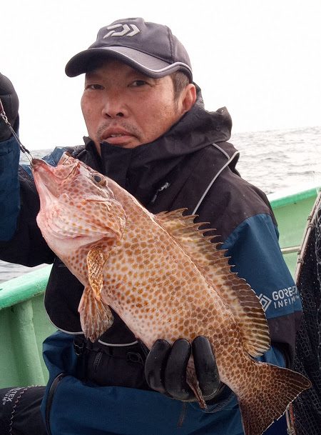 康仁丸・ジギング・泳がせ釣り・釣り果