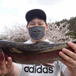 フィッシングレイクたかみや 釣果