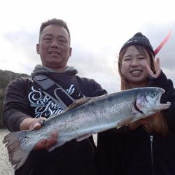 フィッシングレイクたかみや 釣果