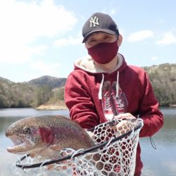 フィッシングレイクたかみや 釣果