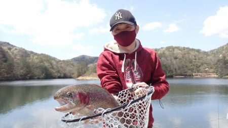 フィッシングレイクたかみや 釣果