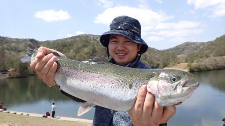 フィッシングレイクたかみや 釣果