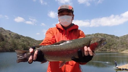 フィッシングレイクたかみや 釣果