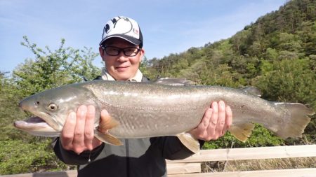 フィッシングレイクたかみや 釣果