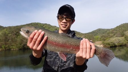 フィッシングレイクたかみや 釣果