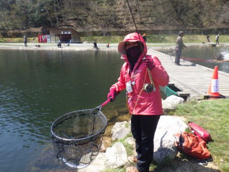 平谷湖フィッシングスポット 釣果