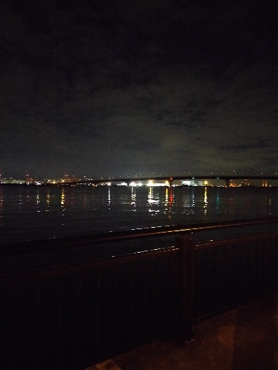 ショアジギング☆平日なのに満員!!