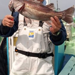 康仁丸・中深海・釣り果