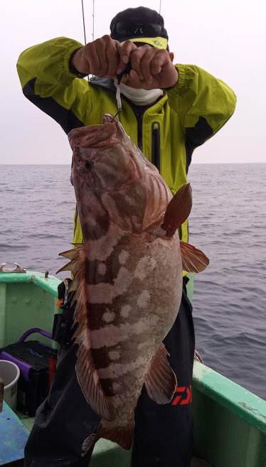 康仁丸・ジギング釣り果