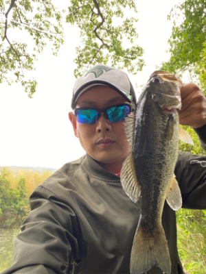 今年初めてのバス釣り。