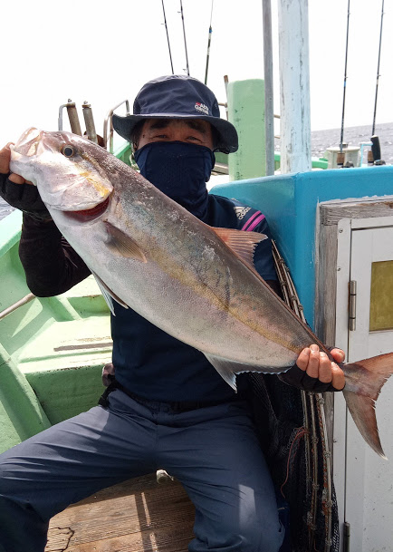 康仁丸・ジギング釣り果