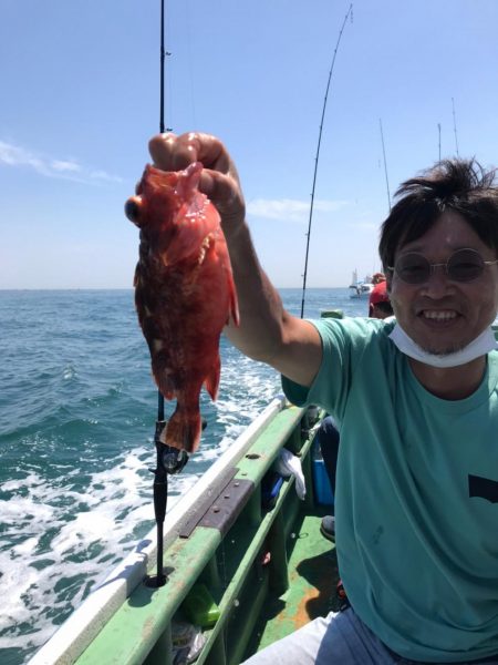 クログチ釣りのはずが、、、