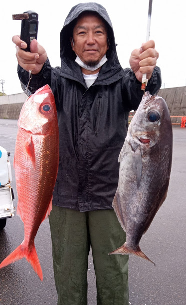 康仁丸・ジギング釣り果