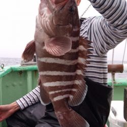 康仁丸・ジギング釣り果