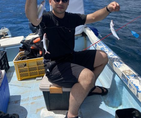 グルクン釣れてます！