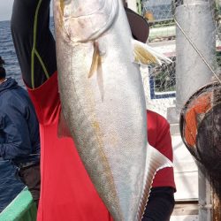 康仁丸・ジギング釣り果