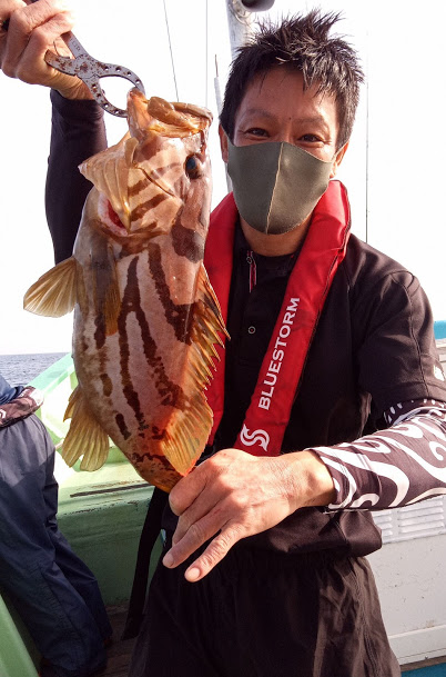 康仁丸・ジギング釣り果