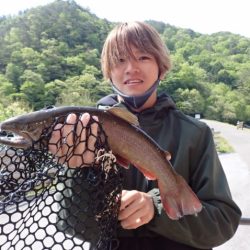 フィッシングレイクたかみや 釣果