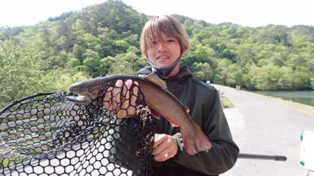 フィッシングレイクたかみや 釣果