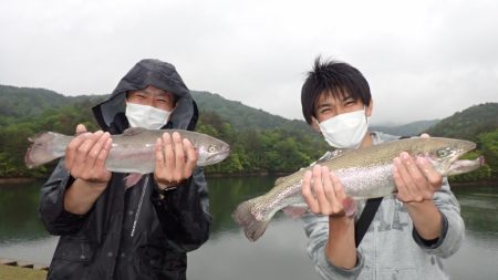 フィッシングレイクたかみや 釣果