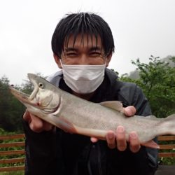 フィッシングレイクたかみや 釣果