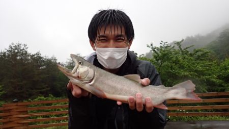 フィッシングレイクたかみや 釣果