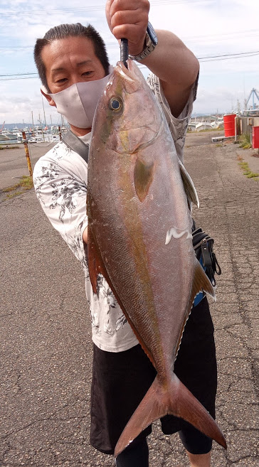 康仁丸・ジギング釣り果