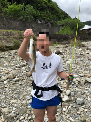 アマゴ狙います