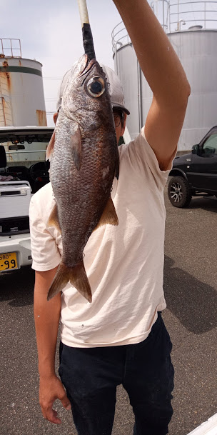 康仁丸・ジギング釣り果