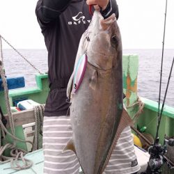康仁丸・ジギング釣り果