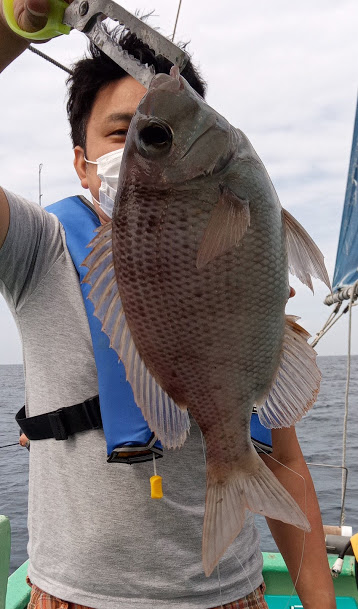 康仁丸・餌釣り・ジギング釣り果