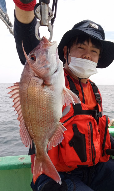 康仁丸・餌釣り・ジギング釣り果