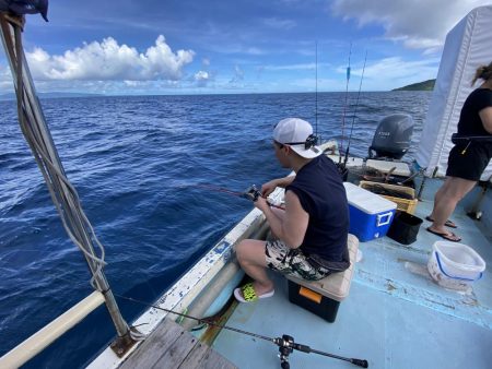 蒼い海と紅い魚