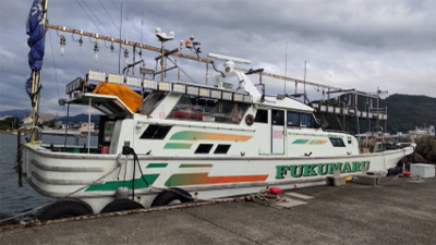 若狭湾でイカ釣り