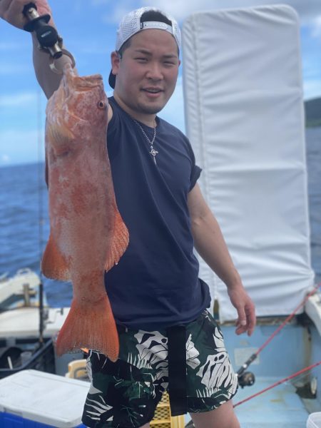 蒼い海と紅い魚