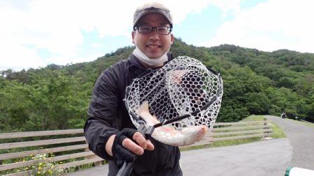 フィッシングレイクたかみや 釣果