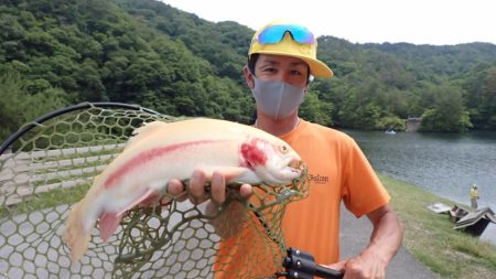 フィッシングレイクたかみや 釣果