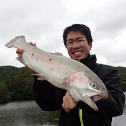 フィッシングレイクたかみや 釣果