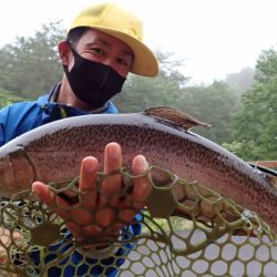 フィッシングレイクたかみや 釣果