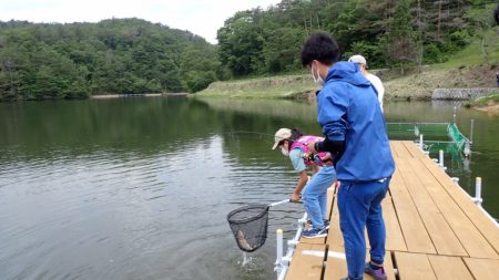 フィッシングレイクたかみや 釣果