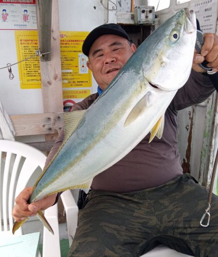 康仁丸・ジギング釣り果