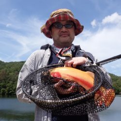 フィッシングレイクたかみや 釣果