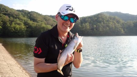 フィッシングレイクたかみや 釣果